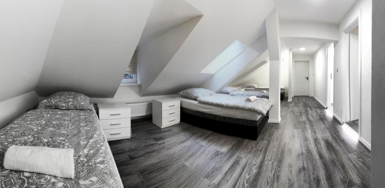 Hotel Kotva Грженско Екстер'єр фото