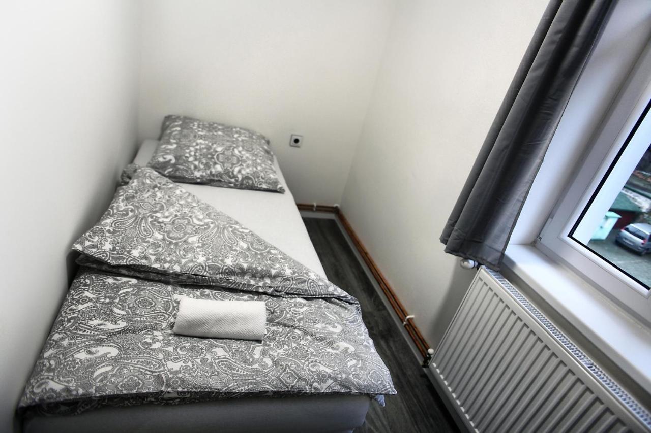Hotel Kotva Грженско Екстер'єр фото