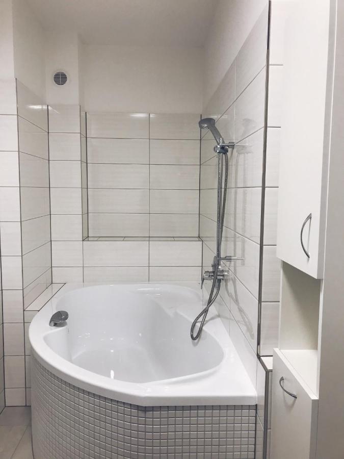Hotel Kotva Грженско Екстер'єр фото